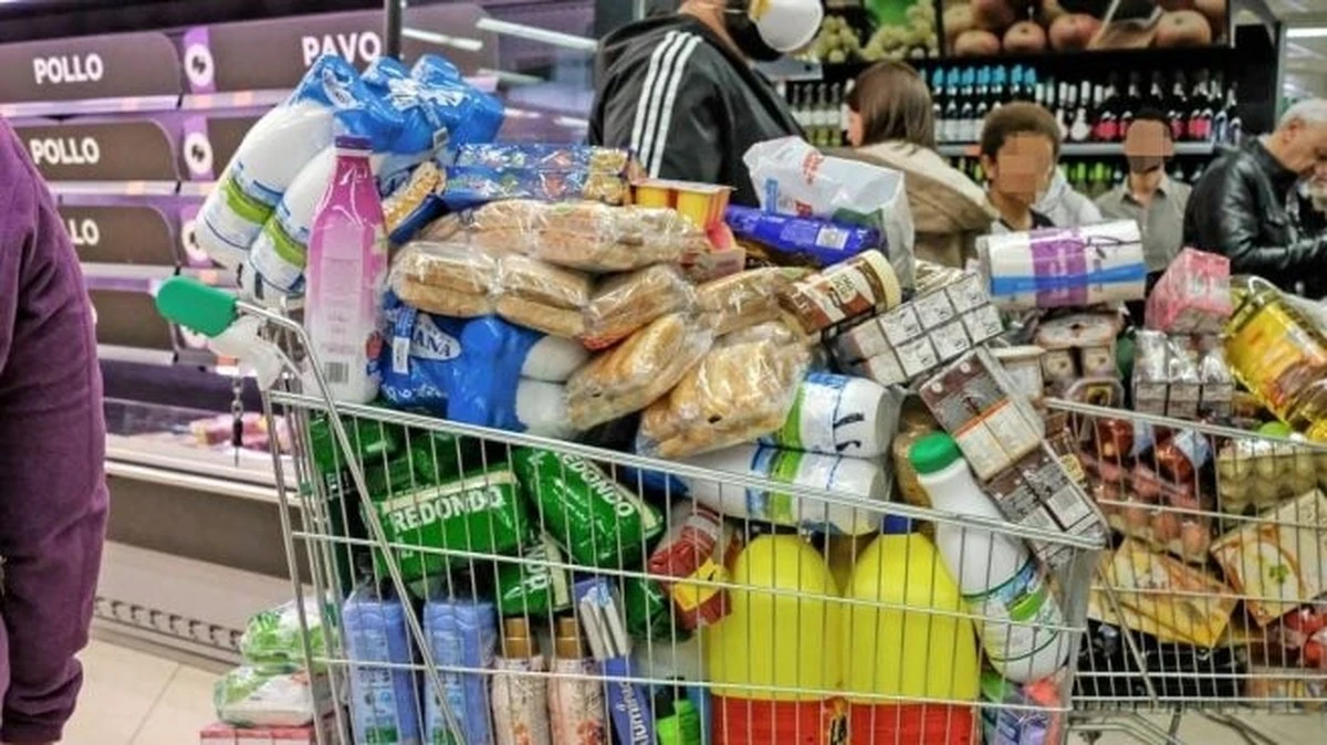 El precio bajo del supermercado a veces te cuesta más caro: el error común que las familias no ven - image 1