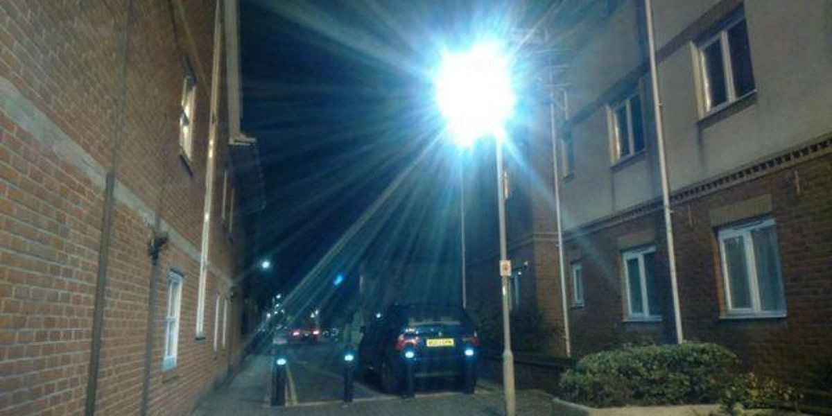Luz LED en tu ventana: el truco legal ante Western Power en Western Australia - image 1