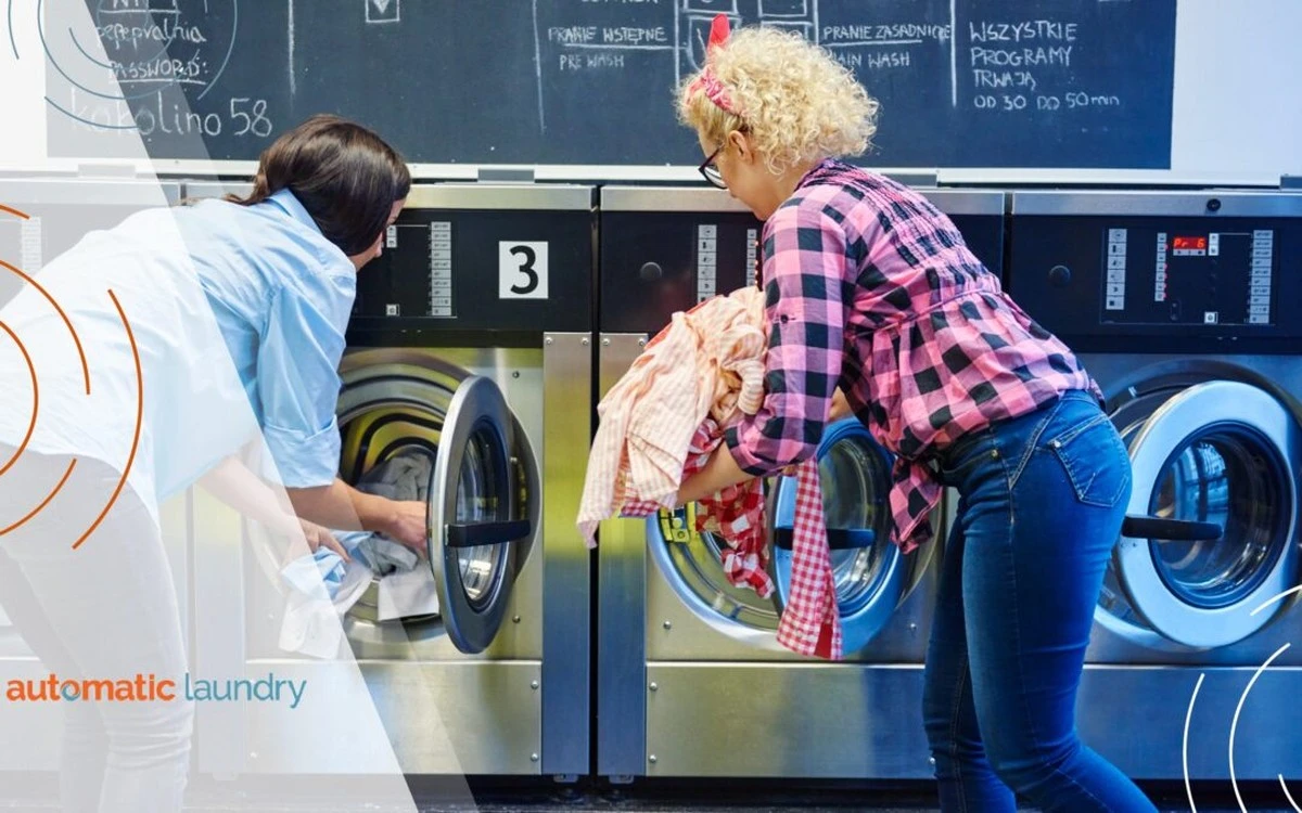 Medellín libera 4 horas semanales a mujeres con su Centro de Lavado Comunitario - image 1