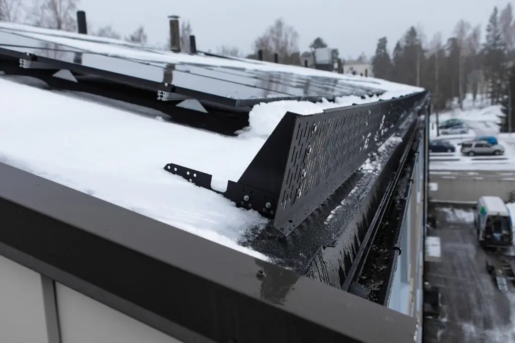 Nieve en casa: el peligro real para la Estructura del techo y la Cimentación (Sokkeli)