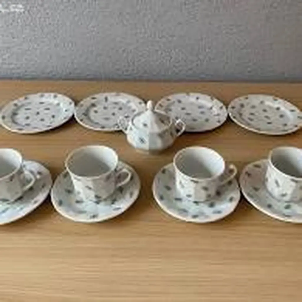 Porcelana de Karlovy Vary: el detalle en su Epiag D. F. que vale una fortuna
