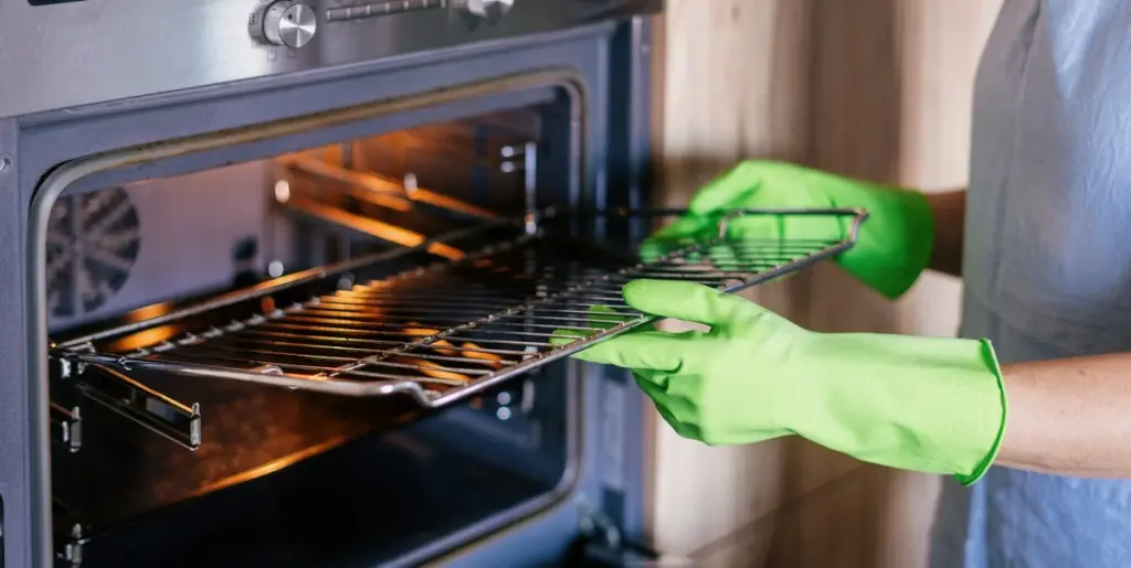 Rejillas del horno como nuevas: el método del Good Housekeeping Institute