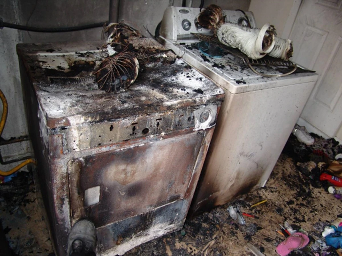 Riesgo de incendio en casa: el error con tu secadora de ropa que alarma en Chequia - image 1
