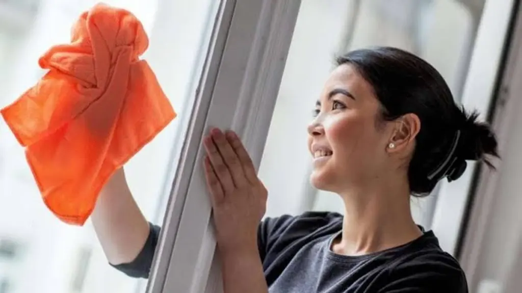 Ventanas impecables por meses: el truco de la glicerina contra el polvo