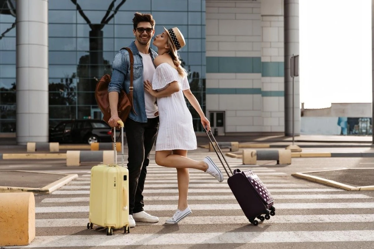 Viajes para dos: escapadas inolvidables con menos de 3 salarios mínimos en temporada baja - image 1