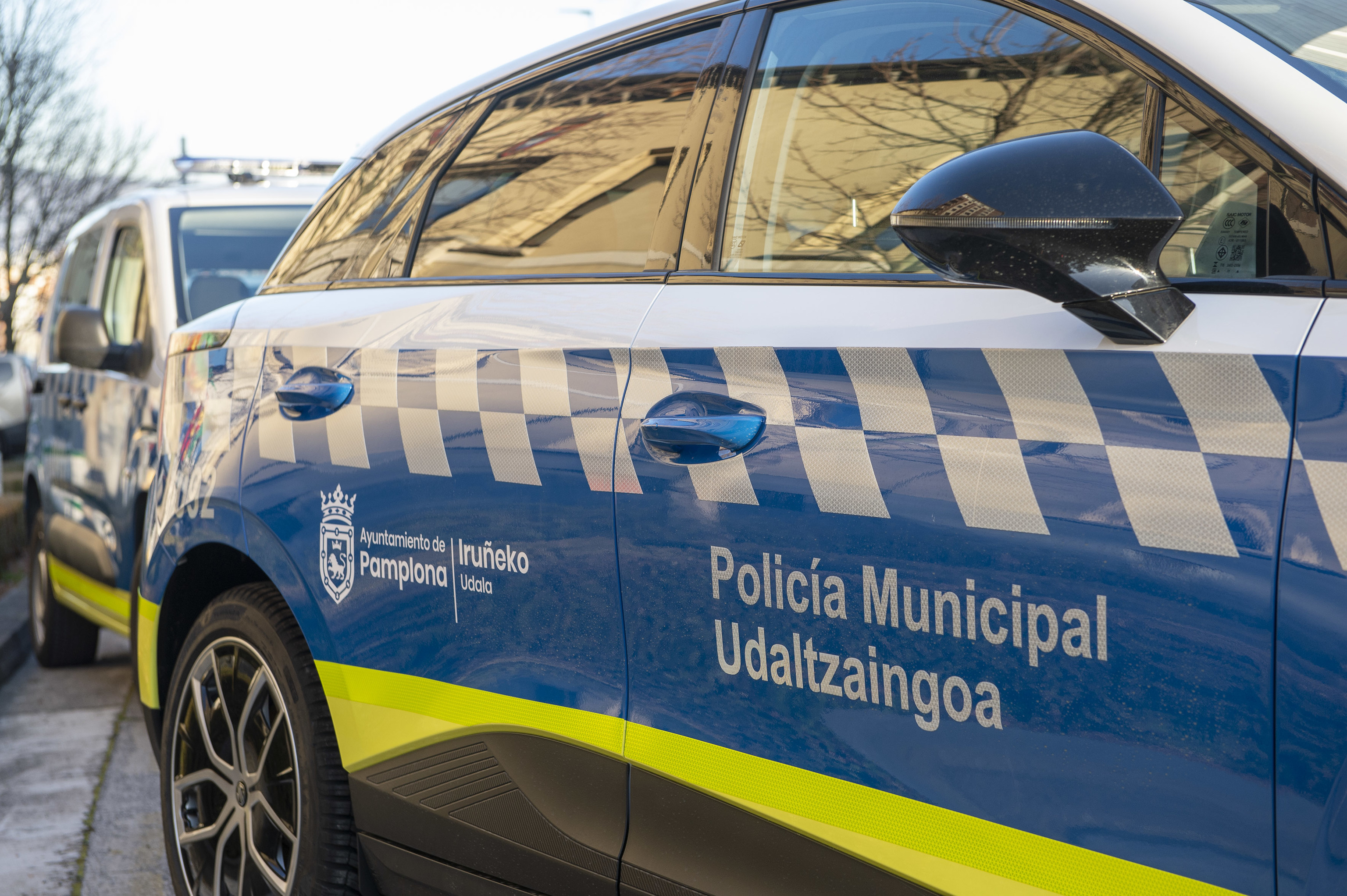 Vehículo de la Policía Municipal de Pamplona, en una imagen de archivo.