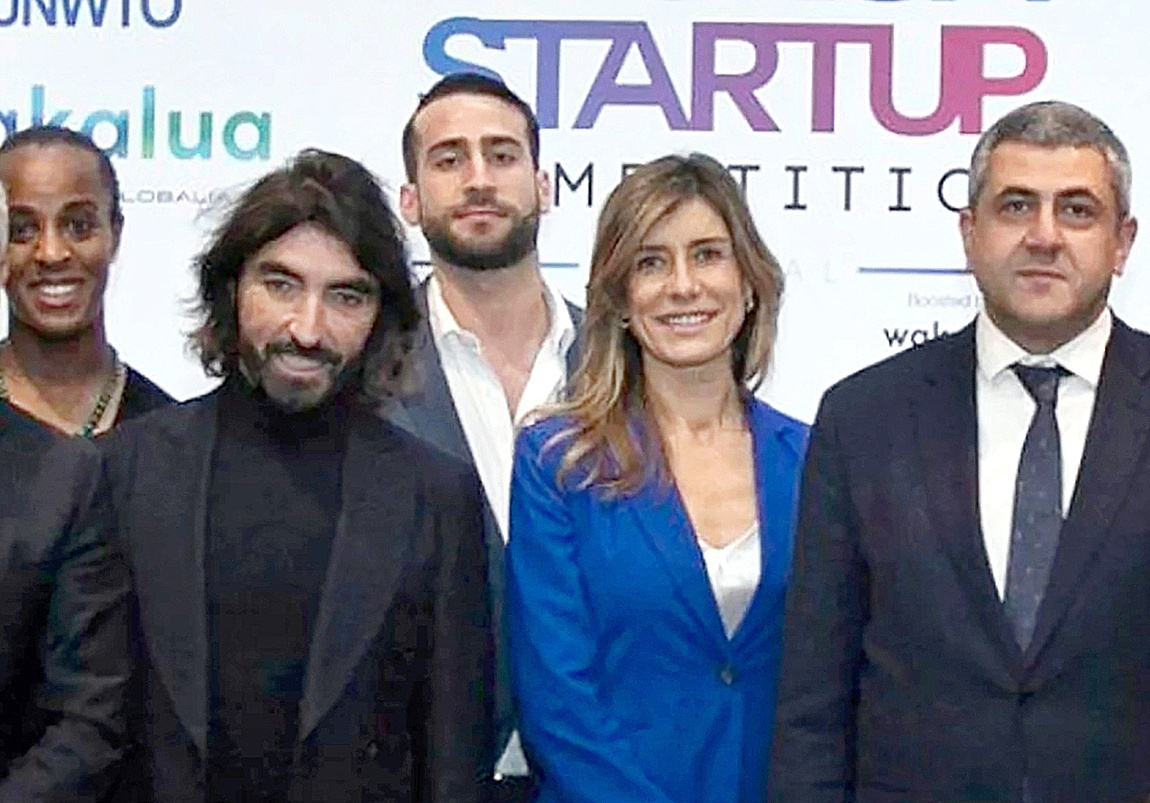 Begoña Gómez, esposa del presidente Pedro Sánchez, y Javier Hidalgo, ex CEO de Globalia, en 2019. EL MUNDO