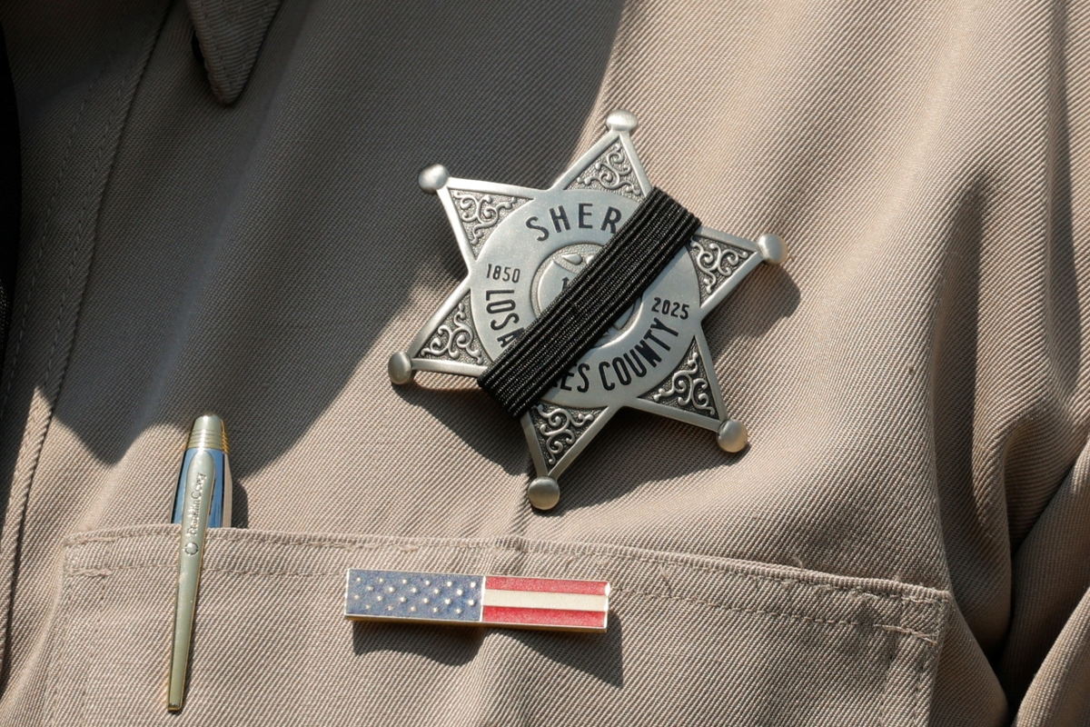 Uniforme de Sheriff de EEUU (REUTERS/Mike Blake)