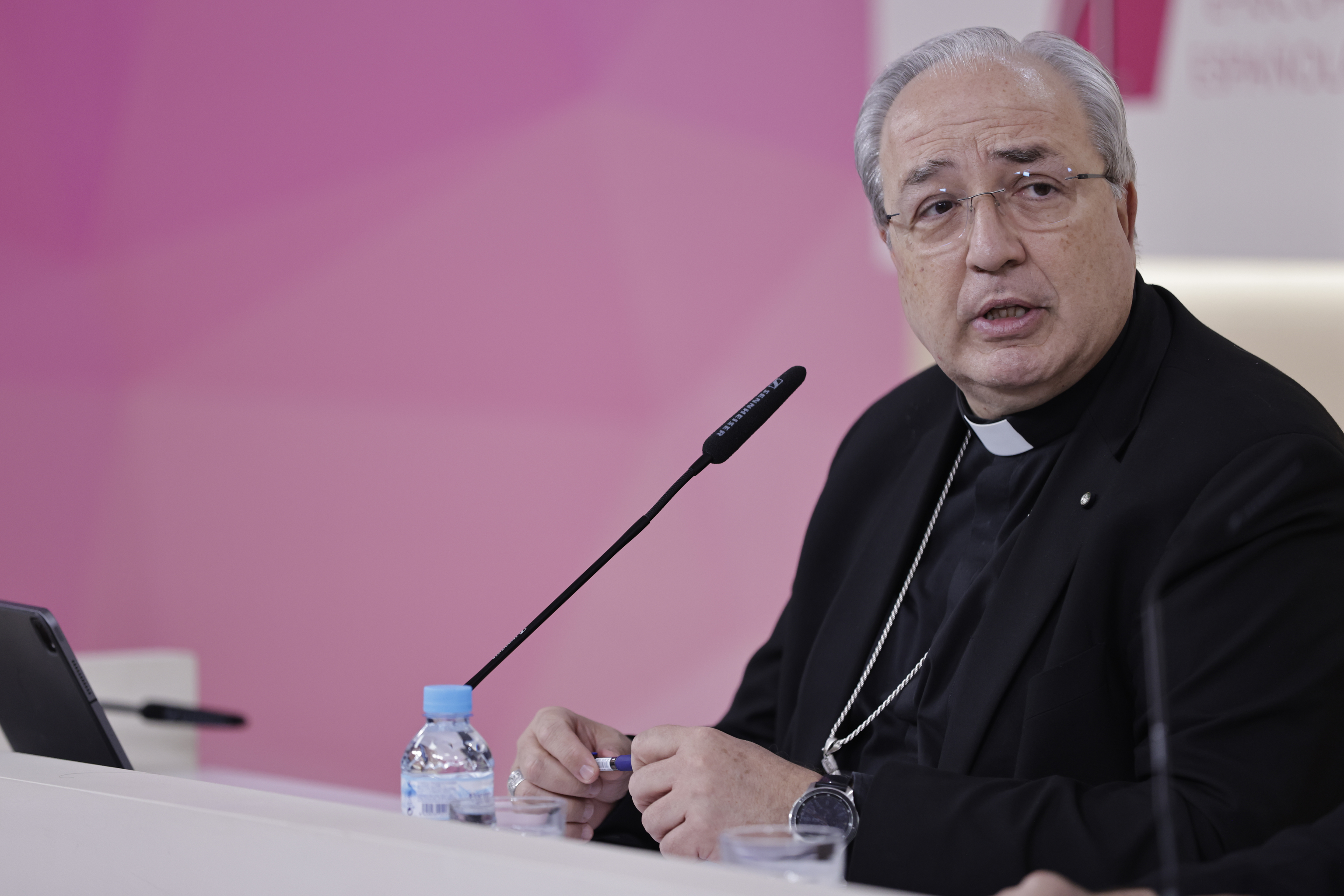 García Magán, durante la rueda de prensa