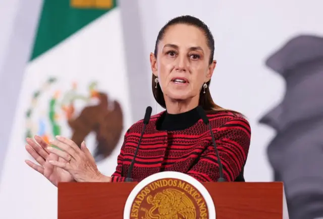 Claudia Sheinbaum en una conferencia de prensa