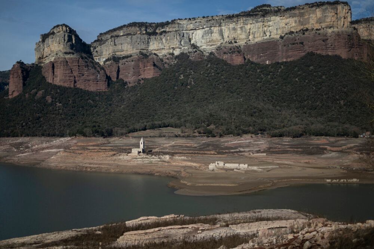 Hacer una revisión constante de la capacidad de los embalses de agua es fundamental para conocer la situación hídrica del país (Europa Press)