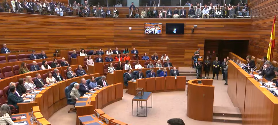 Imagen de la sesión constitutiva de las Cortes de Castilla y León