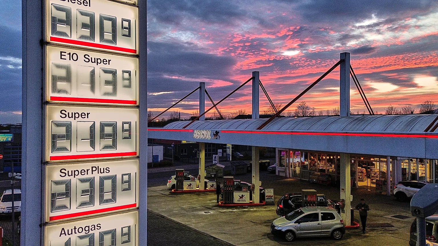 The sun has set behind a gas station in Frankfurt, Germany, March 31, 2026. 