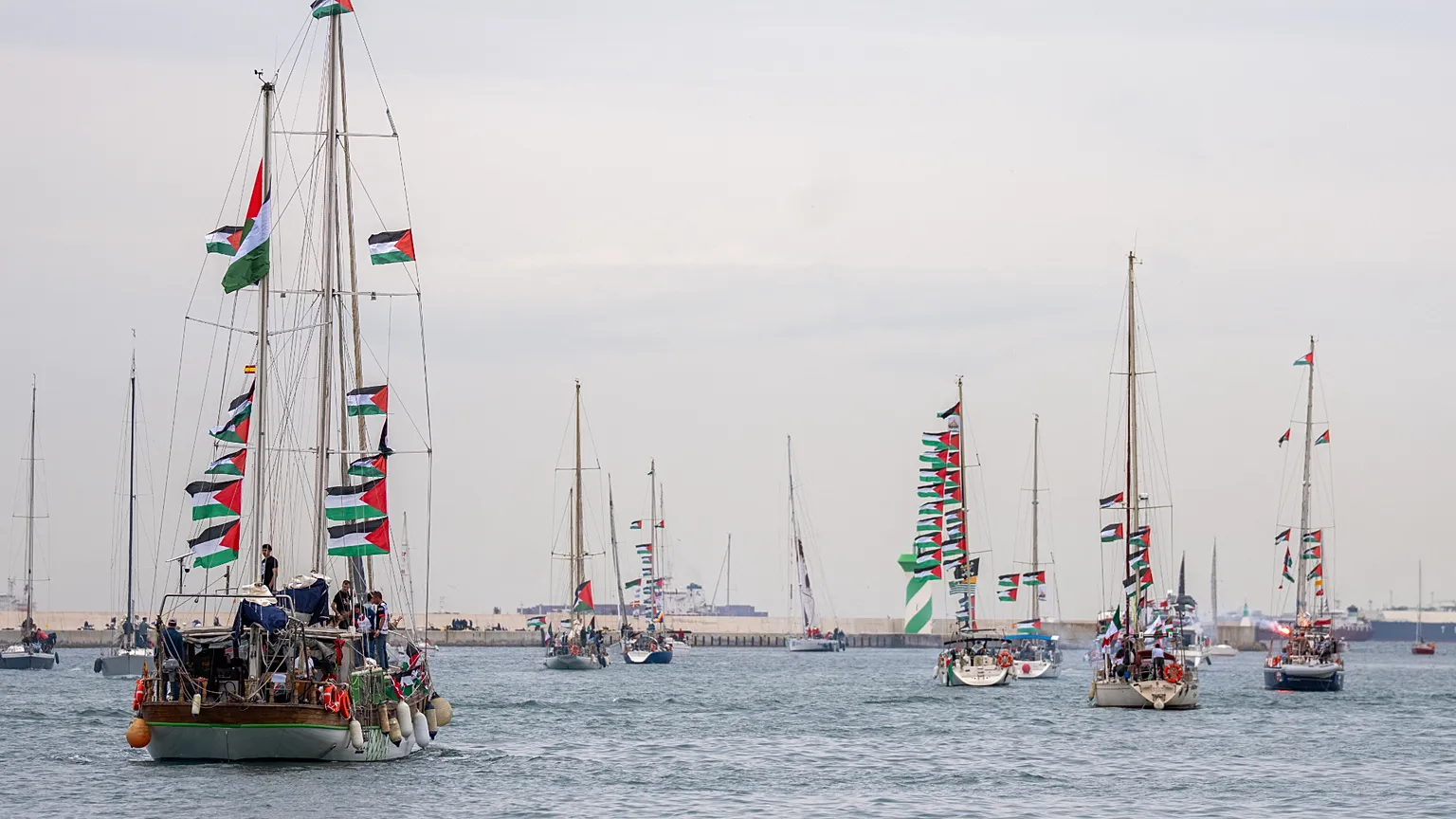 The first boats of the Global Sumud Flotilla departing from in Barcelona, Spain, on 12 Apriln 