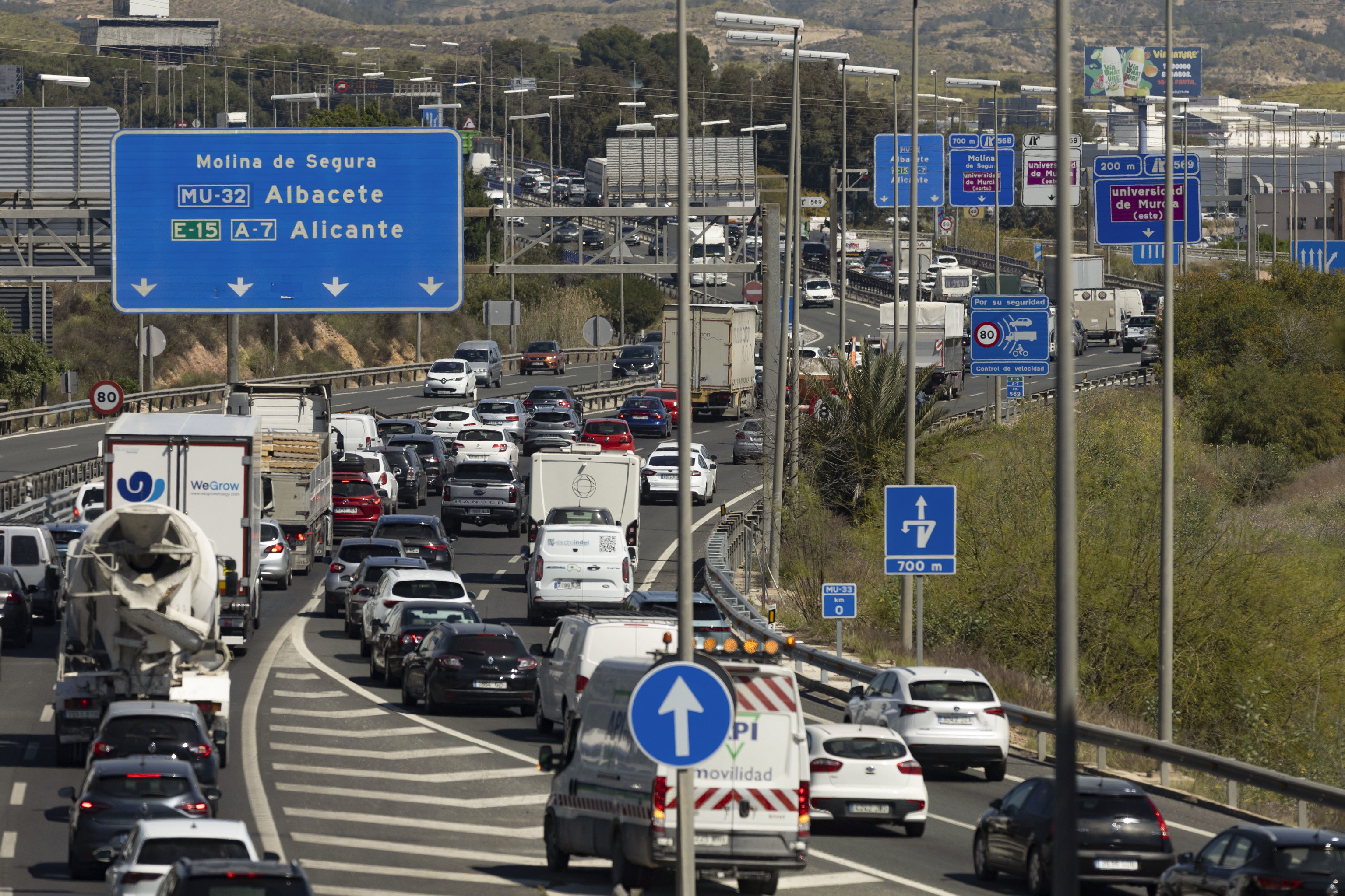 Retenciones en carretera en el retorno de Semana Santa.