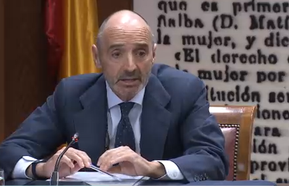 Julio Martínez, este jueves, en la comisión de investigación del Senado.