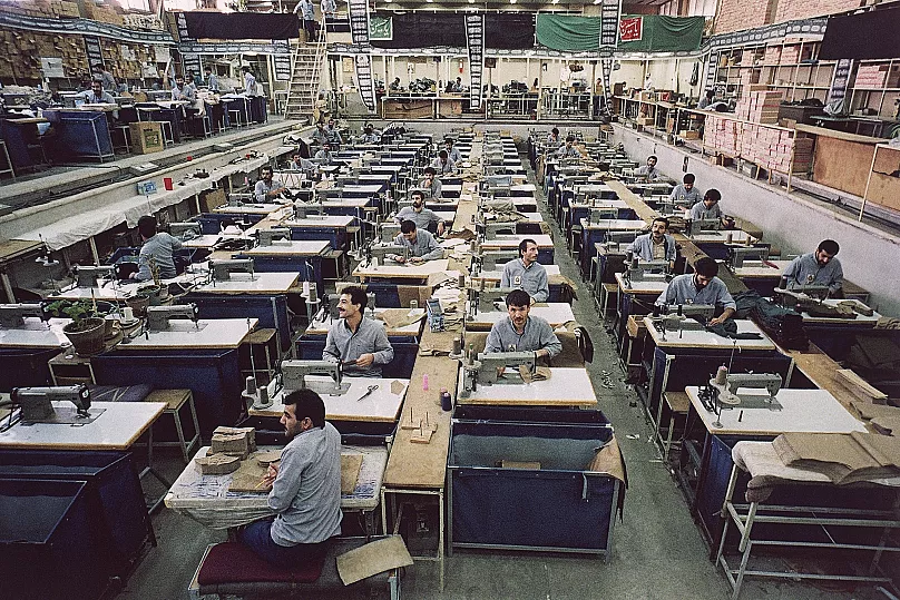 A general view of the Evin prison workshop in Tehran, 31 July, 1989