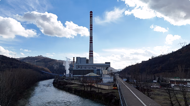 A desulphurisation plant is being built in Kakanj. It is scheduled to go into operation at the end of 2027. 