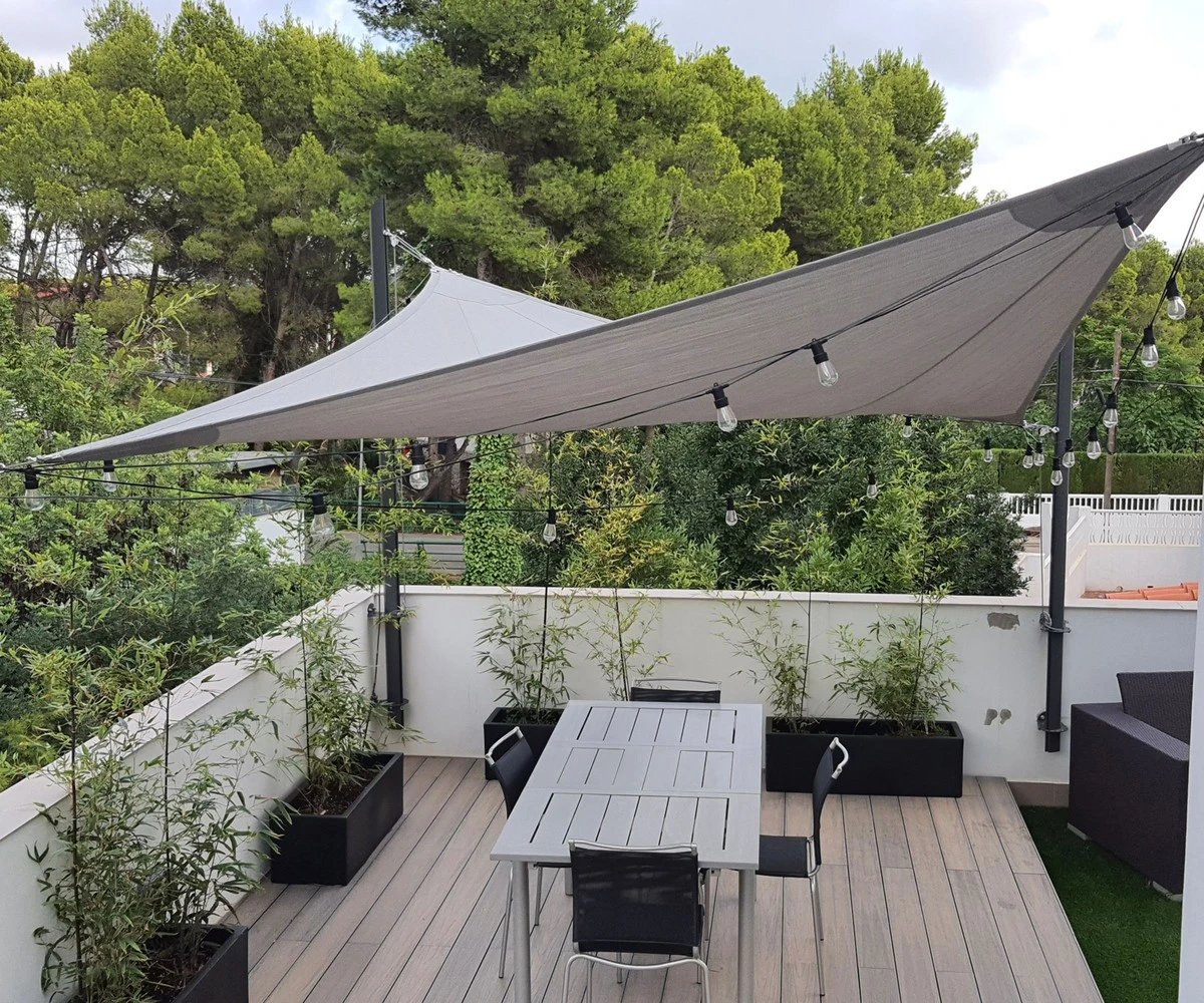 Adiós a la pérgola: el truco de checos y República Checa para enfriar tu terraza - image 1