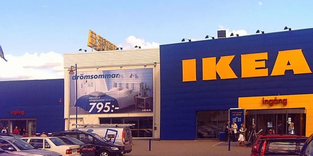Adiós a las camas incómodas: el sofá cama de IKEA de 160 cm que cuida tu espalda