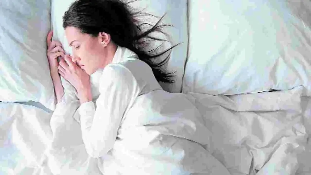 Adiós al calor: El Método egipcio de los Antiguos egipcios para dormir a 20°C