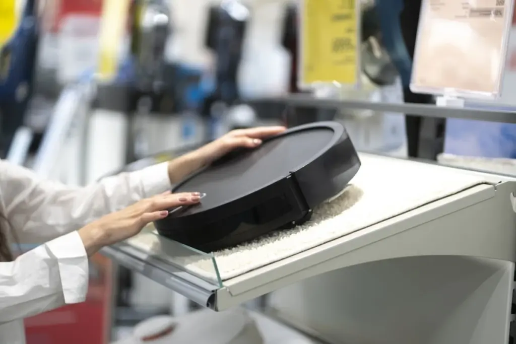 Adiós a los robots chinos: por qué España vuelve a Samsung Electronics y su Aspiradora robótica
