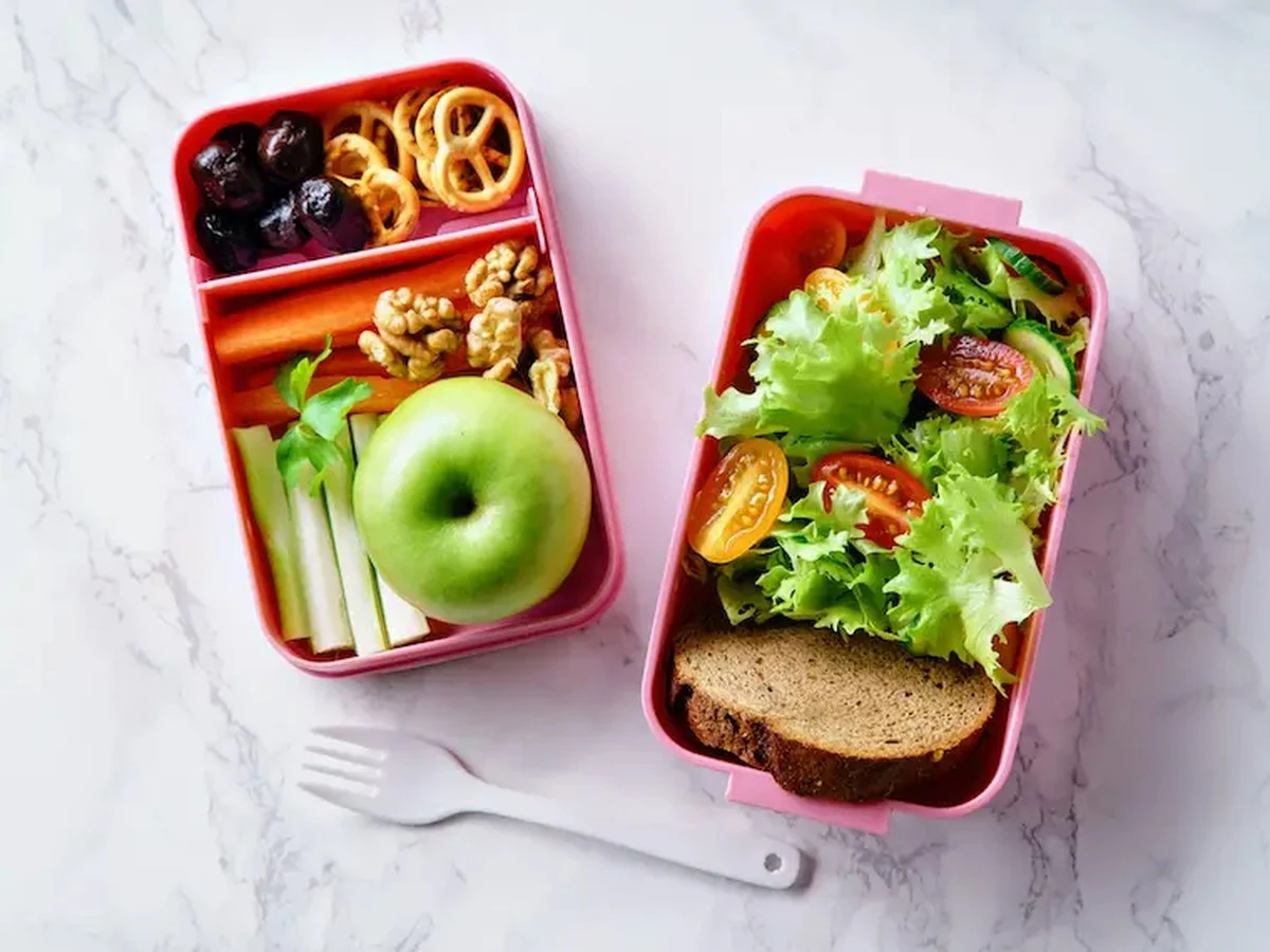 Adiós al táper viejo: el secreto de Cainz y su Lennon Lunch Box 650 Blue - image 1