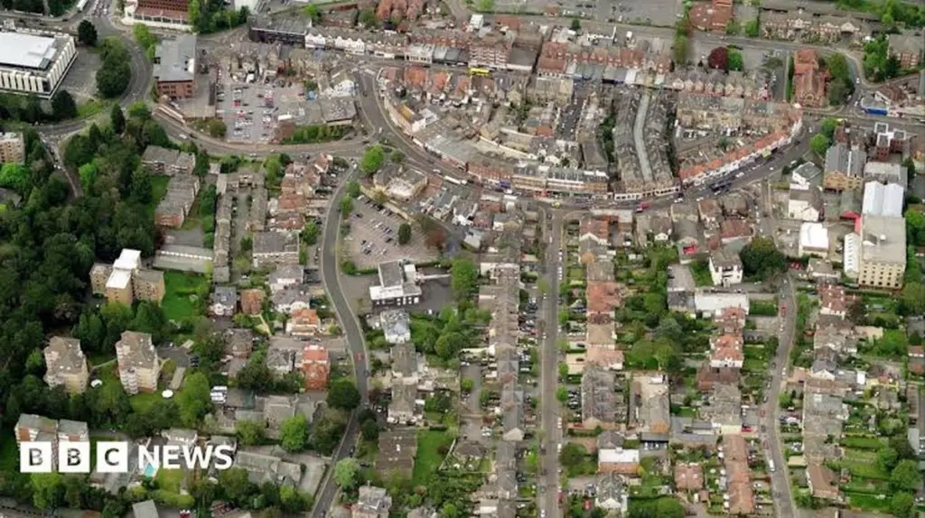 Ahorra 1.200€ al año: el plan del Consejo de Bournemouth para tu casa