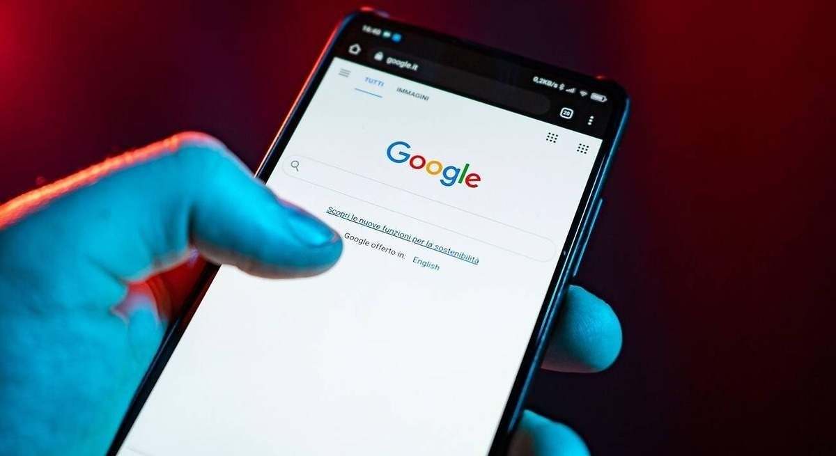 Google empieza a escanear todas tus fotos con la nueva actualización