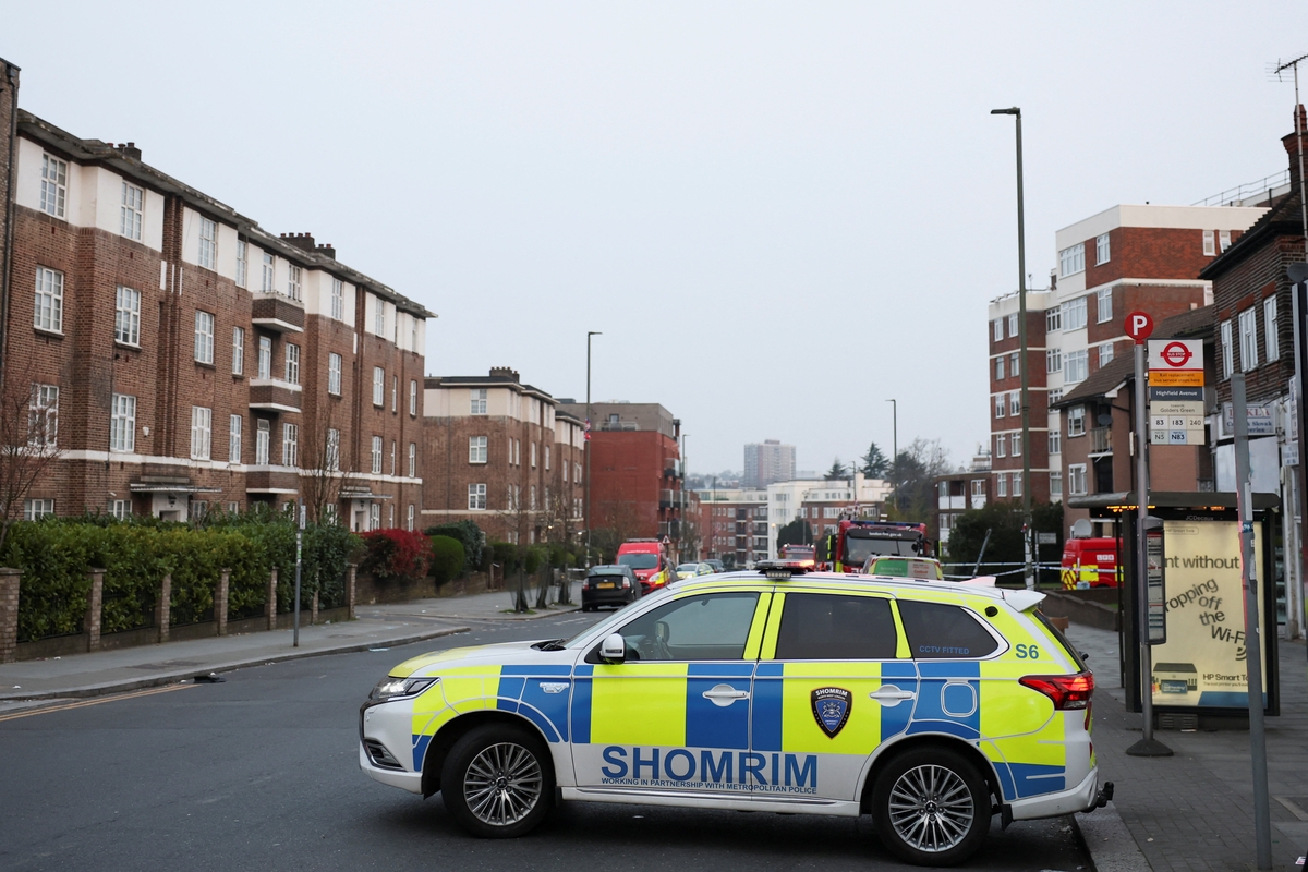 Imagen de archivo de un auto del grupo de seguridad comunitaria Shomrim, que opera en barrios judíos, durante un incidente en el noroeste de Londres, Reino Unido. 23 marzo 2026. REUTERS/Isabel Infantes