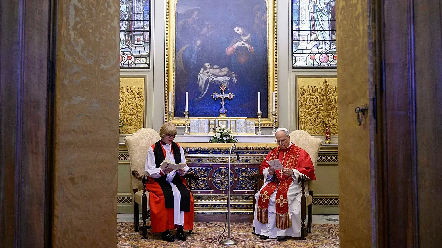 Pope Leo XIV prays with the Archbishop of Canterbury in the Urban VIII Chapel inside the Apostolic Palace, 27 April, 2026