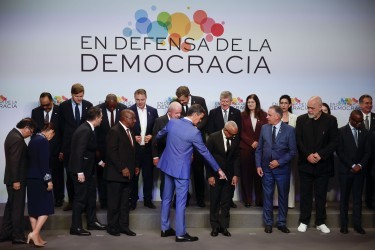 IV Cumbre en Defensa de la Democracia.