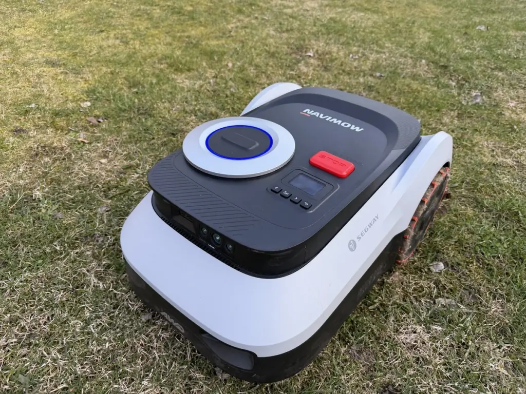 Césped perfecto sin cables: Segway Navimow i210 Lidar Pro de Segway