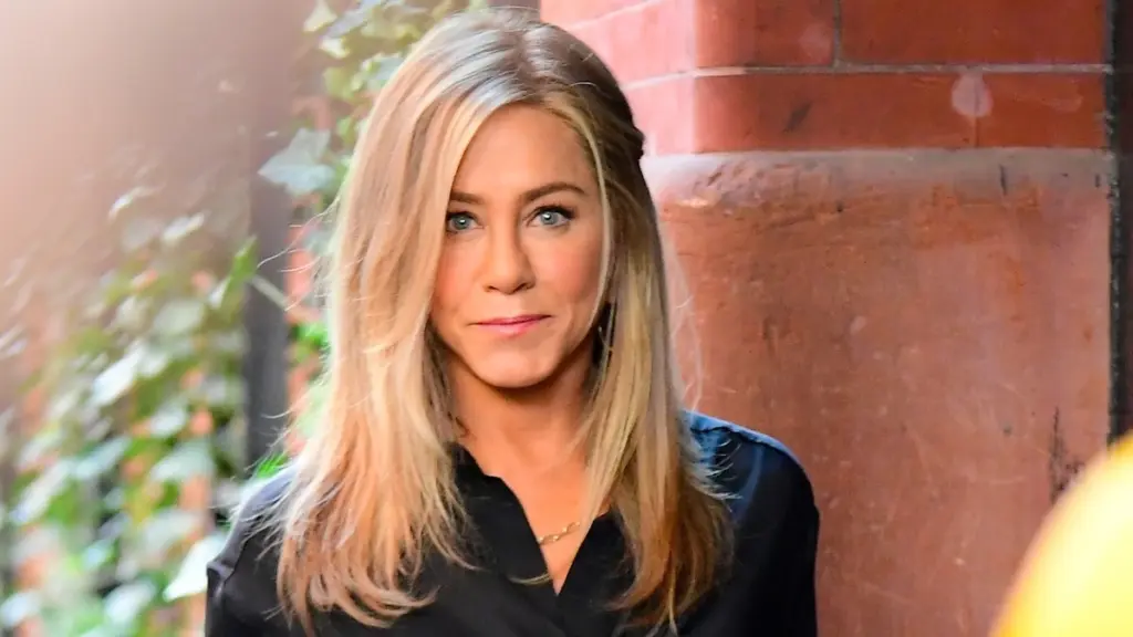 El secreto retro de Jennifer Aniston en Homes & Gardens: tu piscina ideal