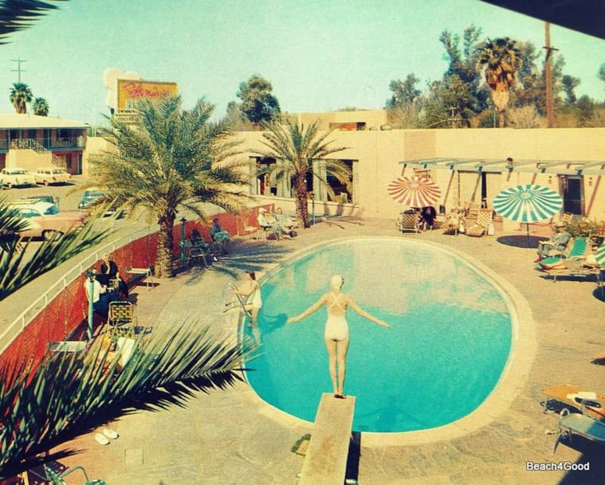 El secreto retro de Jennifer Aniston en Homes & Gardens: tu piscina ideal - image 1