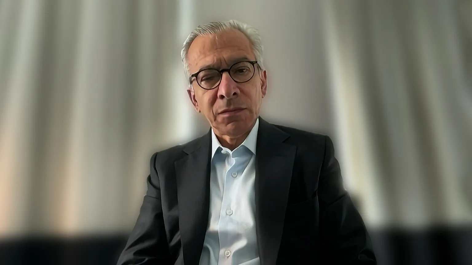 Amer Bisat, Lebanese Economy &amp; Trade Minister