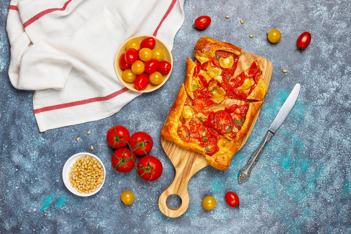 Tarta salada de tomates cherry (Freepik)