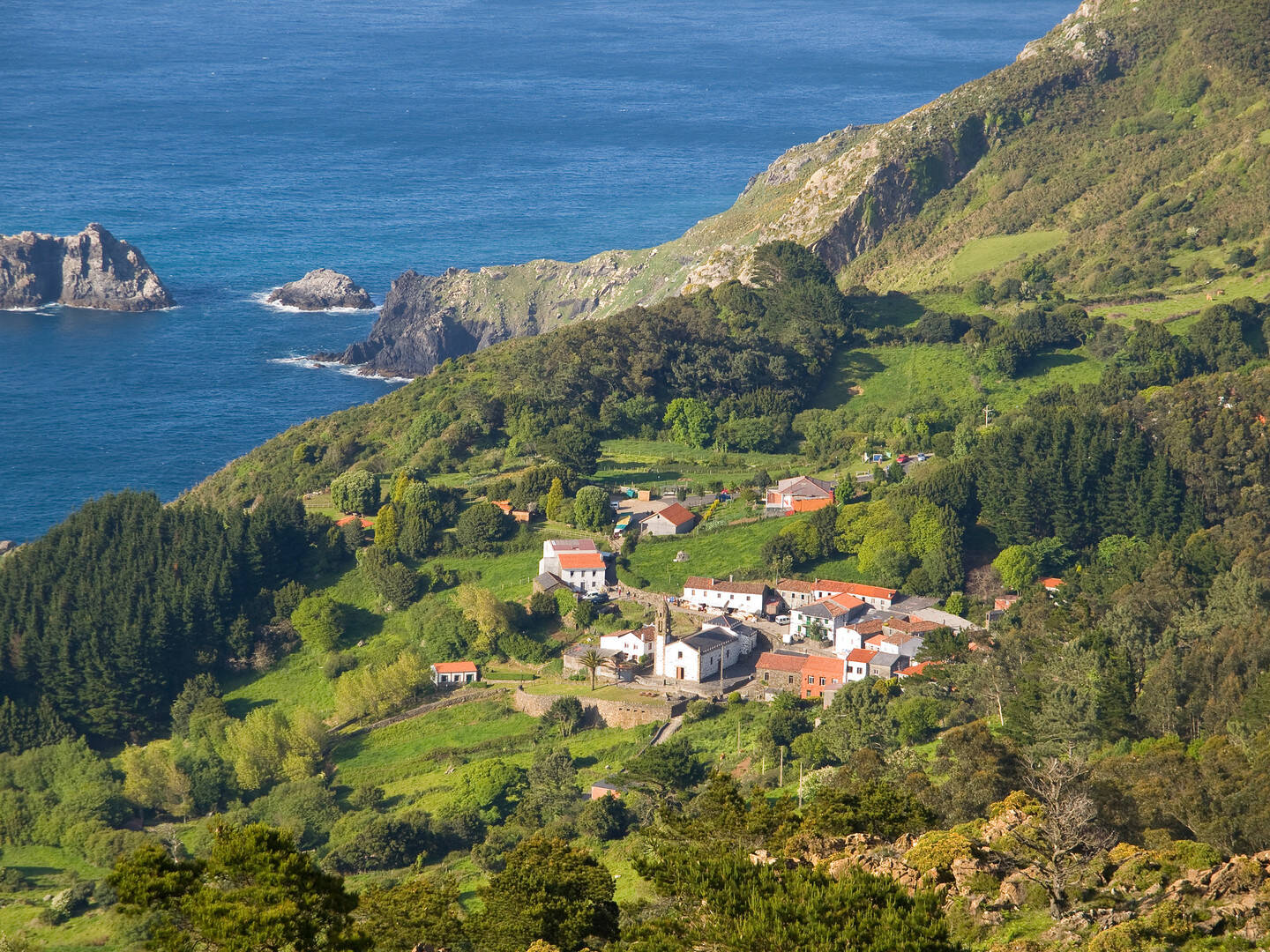 Foto: La ruta turística en tren para la que ya hay billetes a la venta en Galicia. (Turismo de Galicia)
