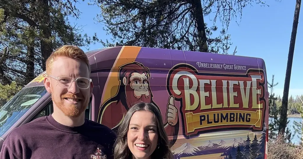 Facturas de agua caras: Believe Plumbing y Dillon Emery cortan el gasto