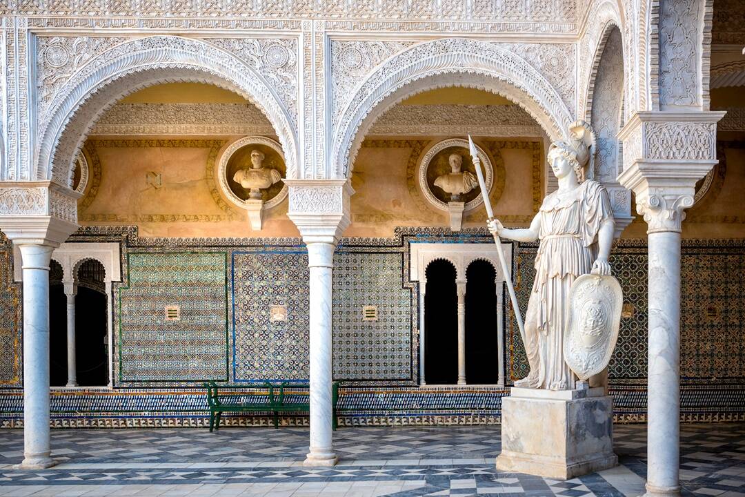Foto: Un palacio perteneciente a los duques de Medinaceli con una mezcla única entre Renacimiento y mudéjar. (Visita Sevilla)