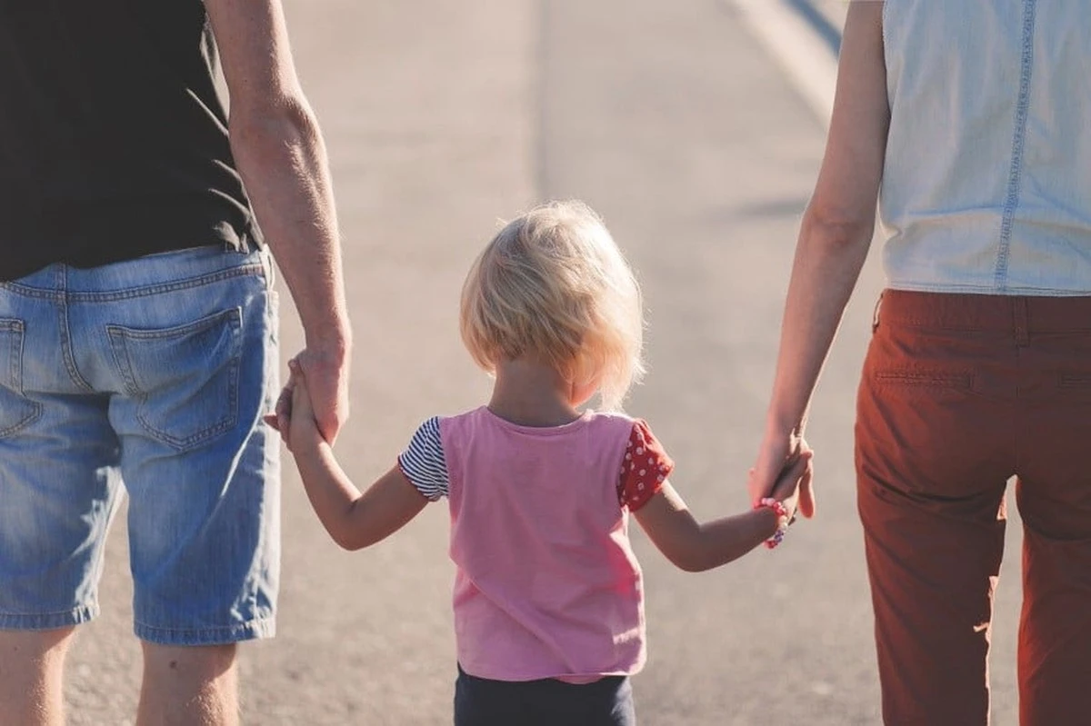 Por qué la protección de los padres es la necesidad infantil más fuerte, según Freud - image 1