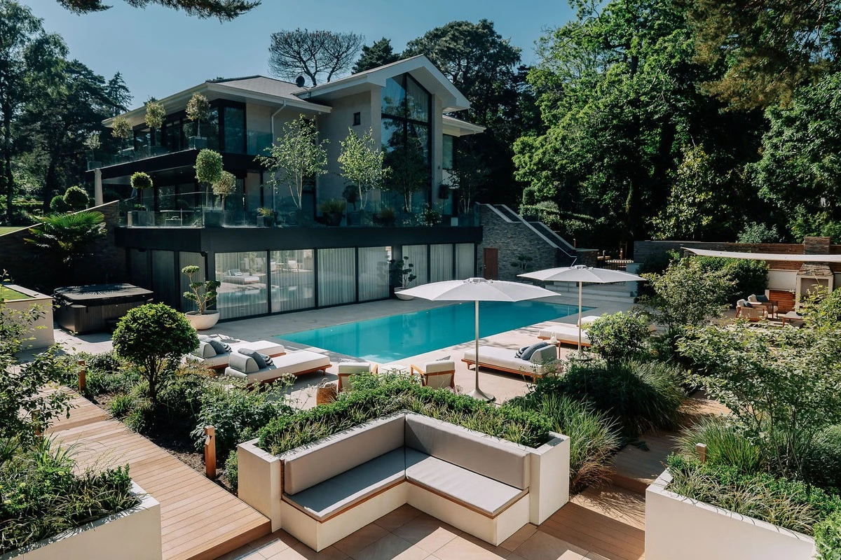 Sturmer Garden Centre a la venta con Christie & Co: el error de 100.000£ - image 1