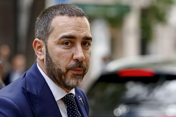 VÃctor de Aldama, a su llegada este miércoles al Tribunal Supremo