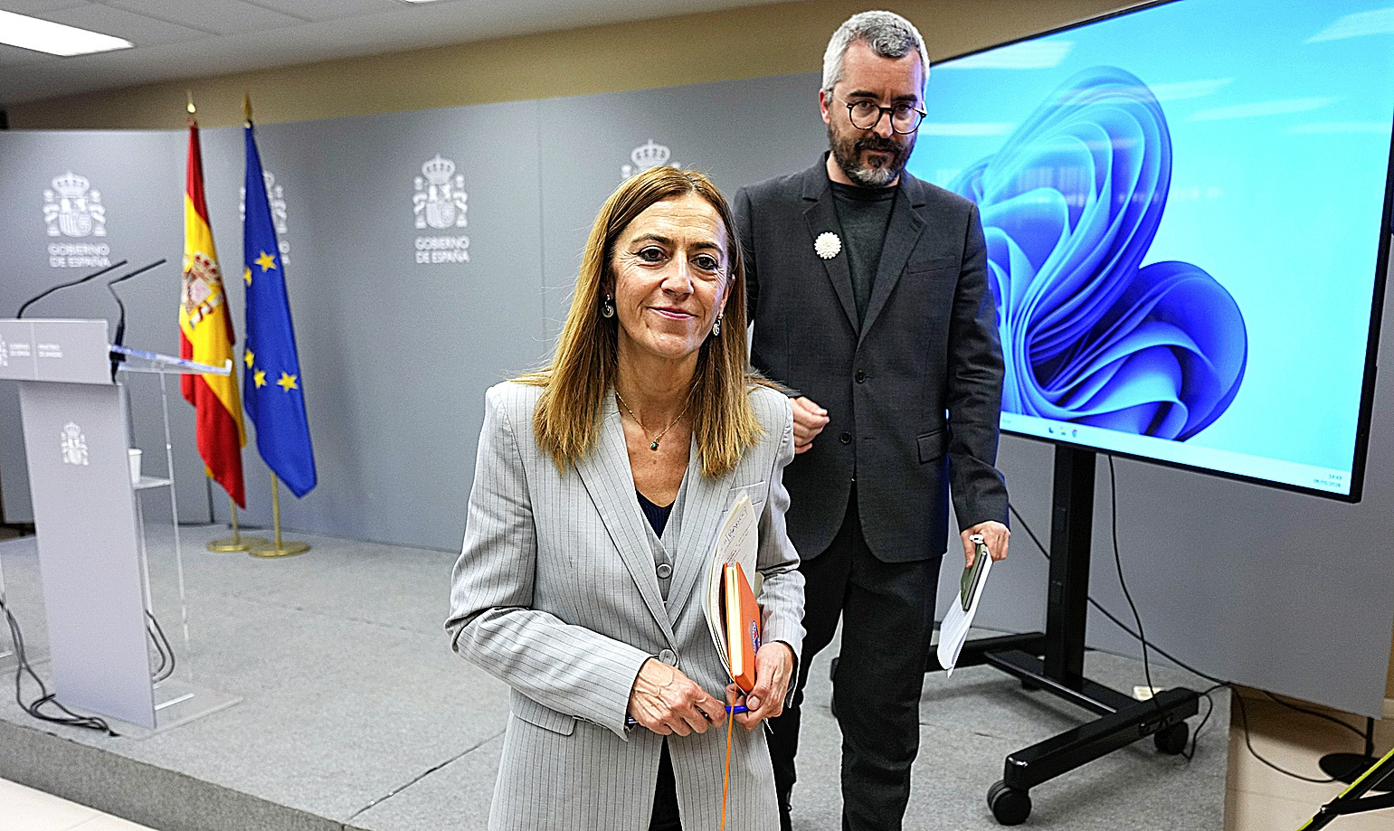 La secretaria general de Protección Civil y Emergencias, Virginia Barcones, y el secretario de Estado de Sanidad, Javier Padilla.