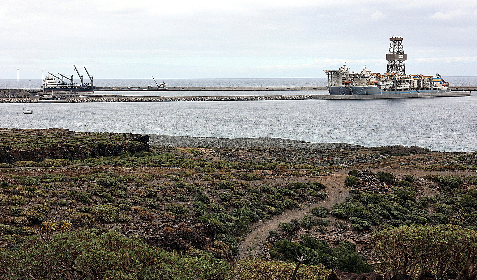 Puerto tinerfeño de Granadilla de Abona, donde atracará el MV Hondius con los contagiados por hantavirus.