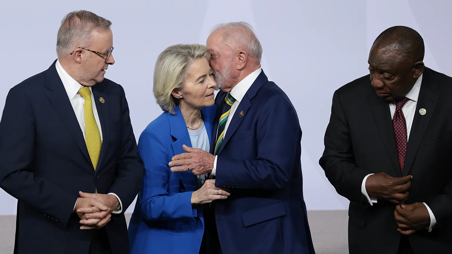 European Commission President Ursula von der Leyen flanked by leaders, including Australia's Prime Minister Anthony Albanese, in Johannesburg, South Africa, 22 November, 2025.