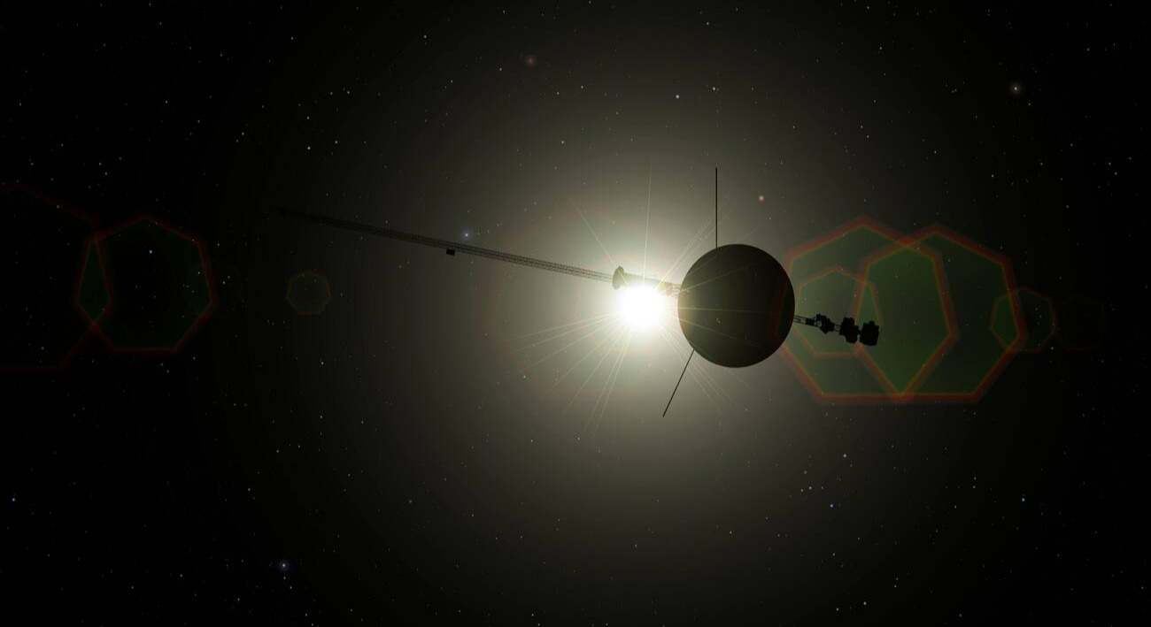 La nave Voyager 1 sigue enviando señales a 25.000 millones de kilómetros de distancia: pero en 2023 algo cambió y nadie lo entiende