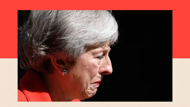 Theresa May hace una declaración anunciando su dimisión.