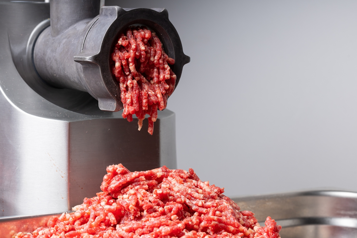 Trituradora de carne picada (Adobe Stock)