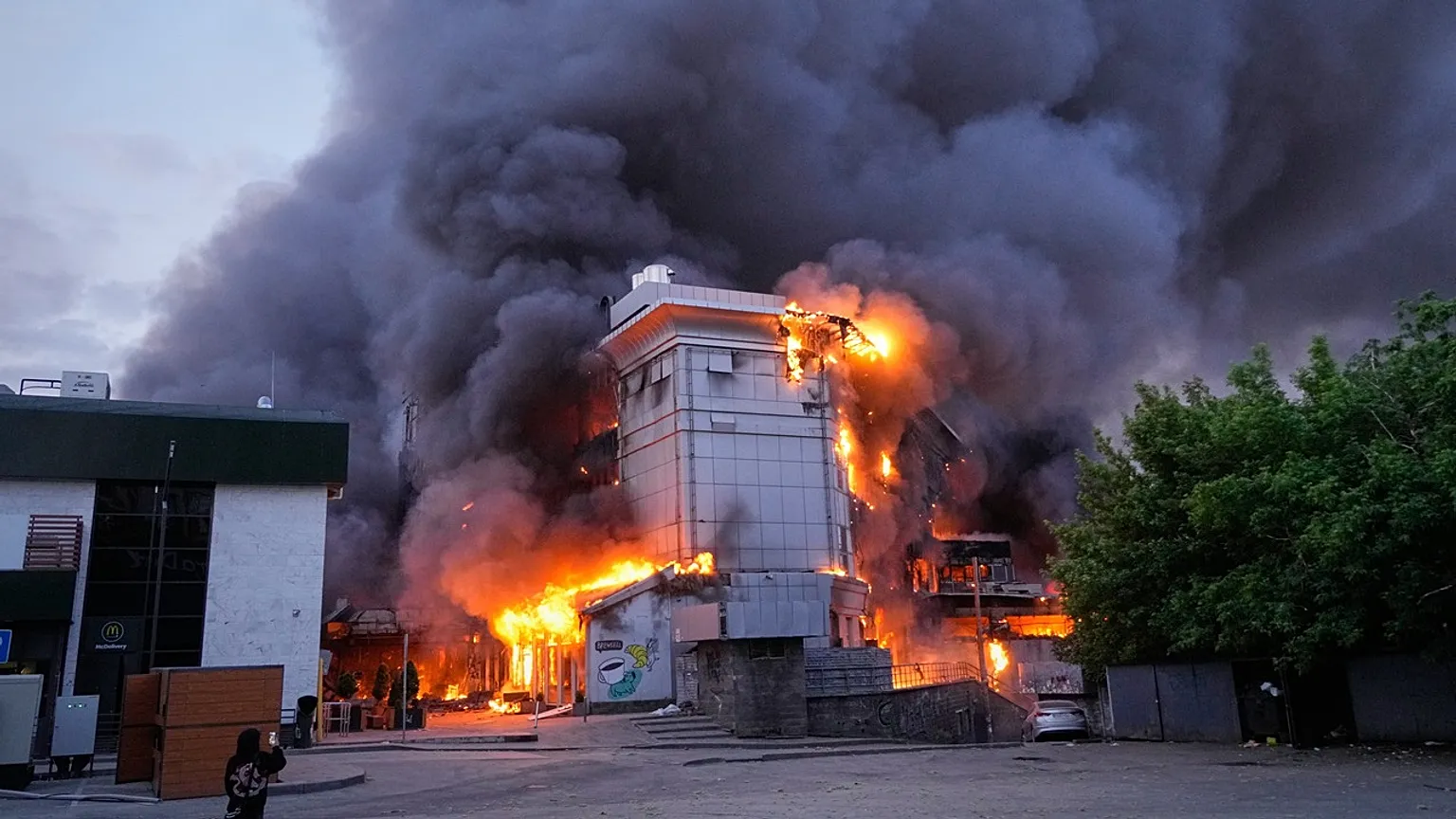 A building burns after a Russian missile attack in Kyiv, Ukraine, Sunday, May 24, 2026. 
